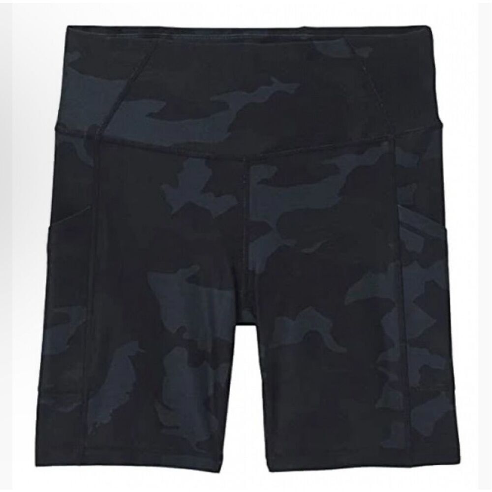 NWT‎ prAna Electa Shorts Black Camo XS